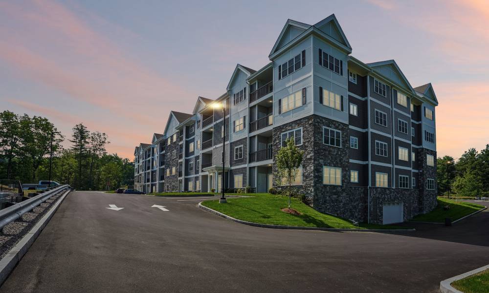 Streamline Communities Luxury Apartments
